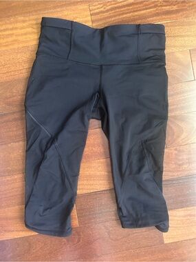lululemon athletica Black Capris
